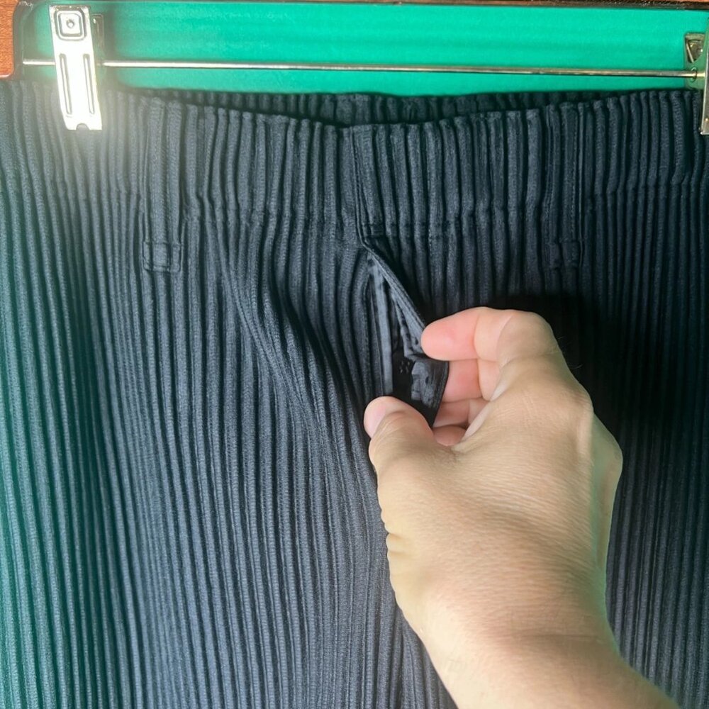 Homme Plissé Issey Miyake Pleated Pants Black size 2 - Picture 11 of 16